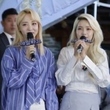 MAMAMOO、一般人の結婚式にサプライズ登場…甘い歌声で「毎日会おう」「Love Lane」を披露