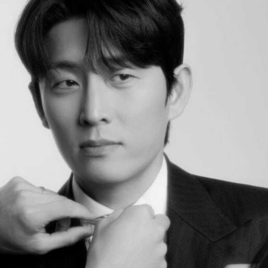 コ・ジュン、一般人の恋人と本日ついに結婚!