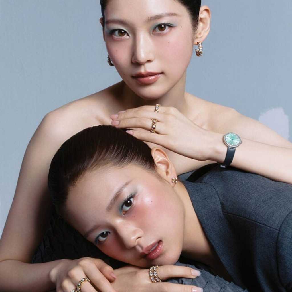 “移籍説が浮上”TWICE ジョンヨン、コン・スンヨンとデビュー後初の姉妹グラビアを公開！（動画あり）