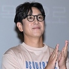 【PHOTO】イ・ソンギュン＆チョン・ユミ、映画「スリープ」舞台挨拶に出席