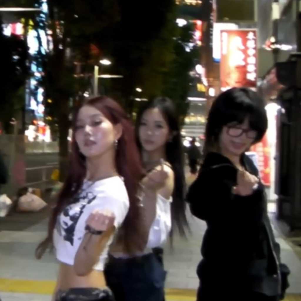 YOUNG POSSE、KARAの「ミスター」をオマージュ⋯渋谷の街で撮影したMVが話題