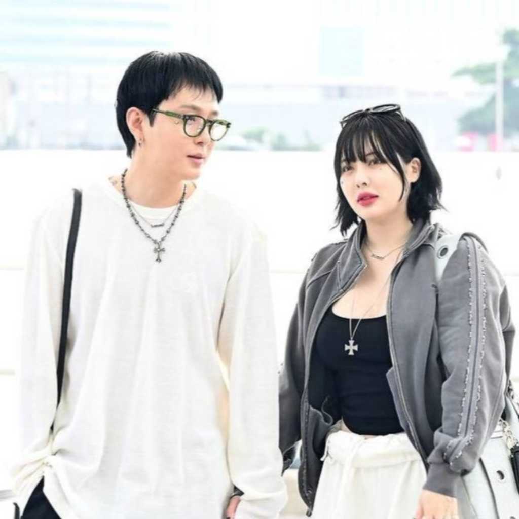 キム・ヒョナ、ややふっくらした姿で空港に？またも妊娠説が浮上…事務所が再び否定