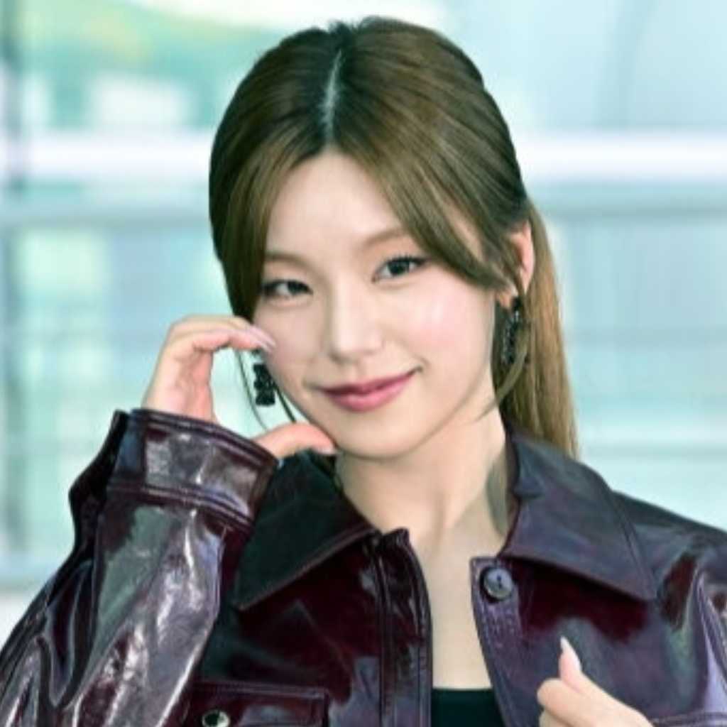 【PHOTO】ITZY イェジ、ファッションウィークに出席するためフランスへ出国