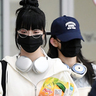 【PHOTO】LE SSERAFIM 宮脇咲良＆ホン・ウンチェ、タイでのスケジュールを終えて韓国へ（動画あり）