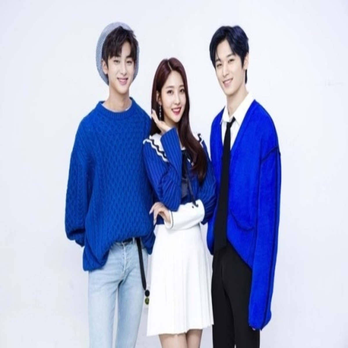 The Boyz ジュヨン Everglow シヒョン Produce X 101 出身キム ミンギュ 本日を最後に The Show のmc降板へ Kstyle