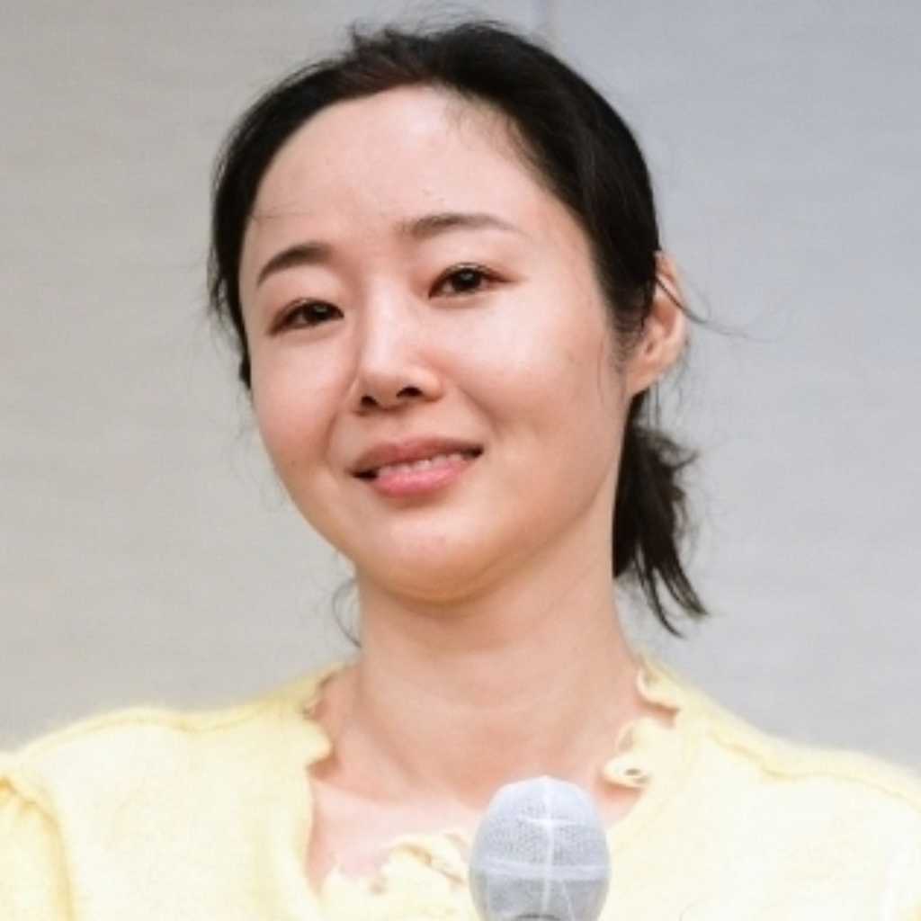 ミン・ヒジン、ADOR在任当時にNewJeans引き抜きを計画か…暴露が再び議論に