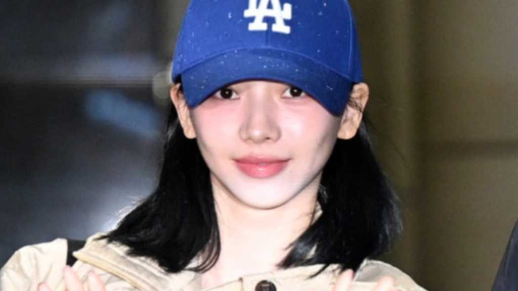 【PHOTO】aespaのKARINA＆WINTER、アリーナツアーのため日本へ出国（動画あり）
