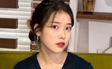 Iu カジュアルなファッションの近況を公開 ラブリーな雰囲気にファン悶絶 Kstyle