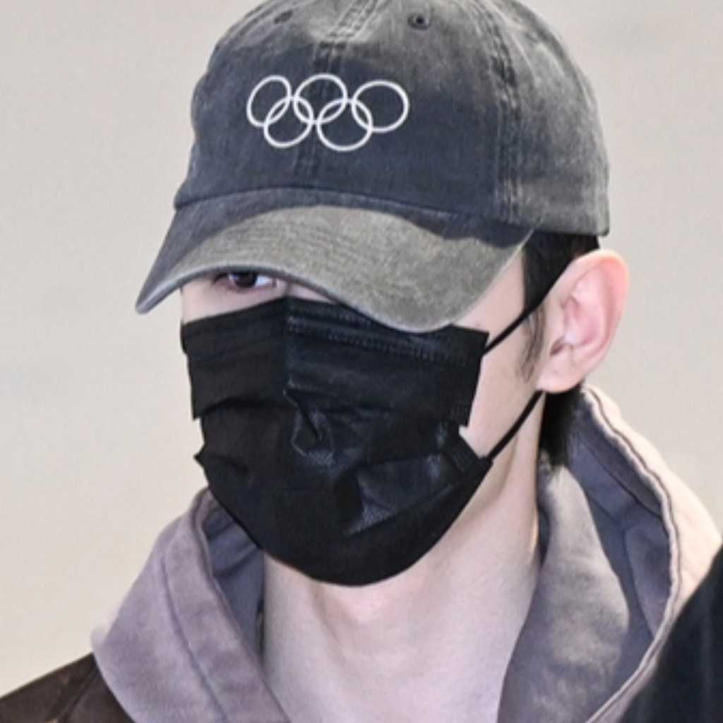 【PHOTO】ENHYPEN ソンフン、ミラノ・コルティナ五輪の聖火リレーを終えて帰国