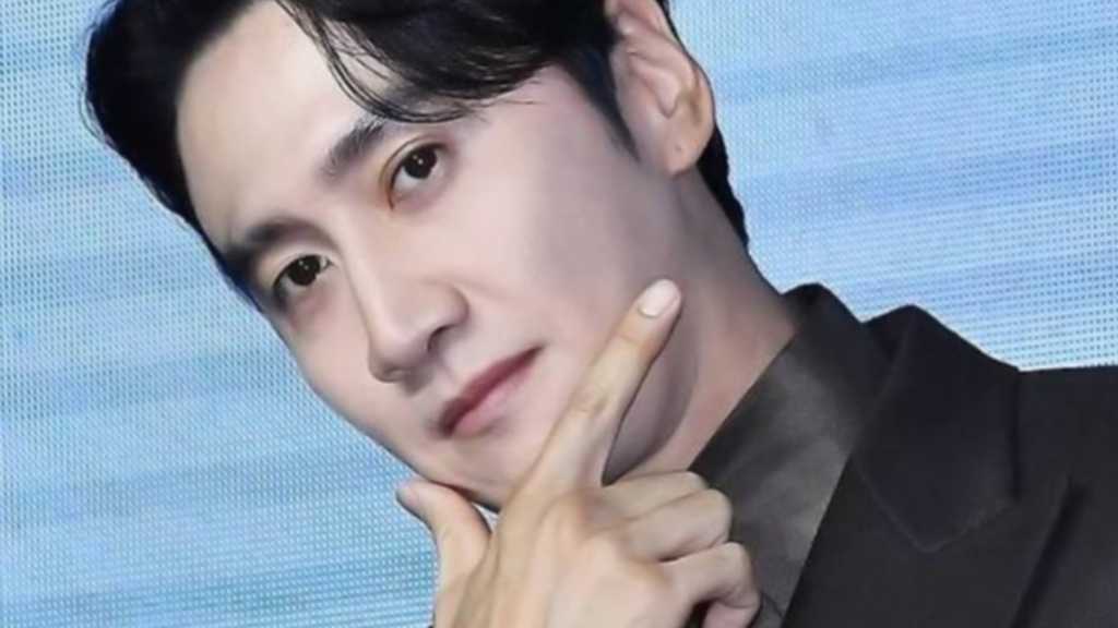 イ・グァンス、親友キム・ウビン＆シン・ミナの結婚式で司会を務める