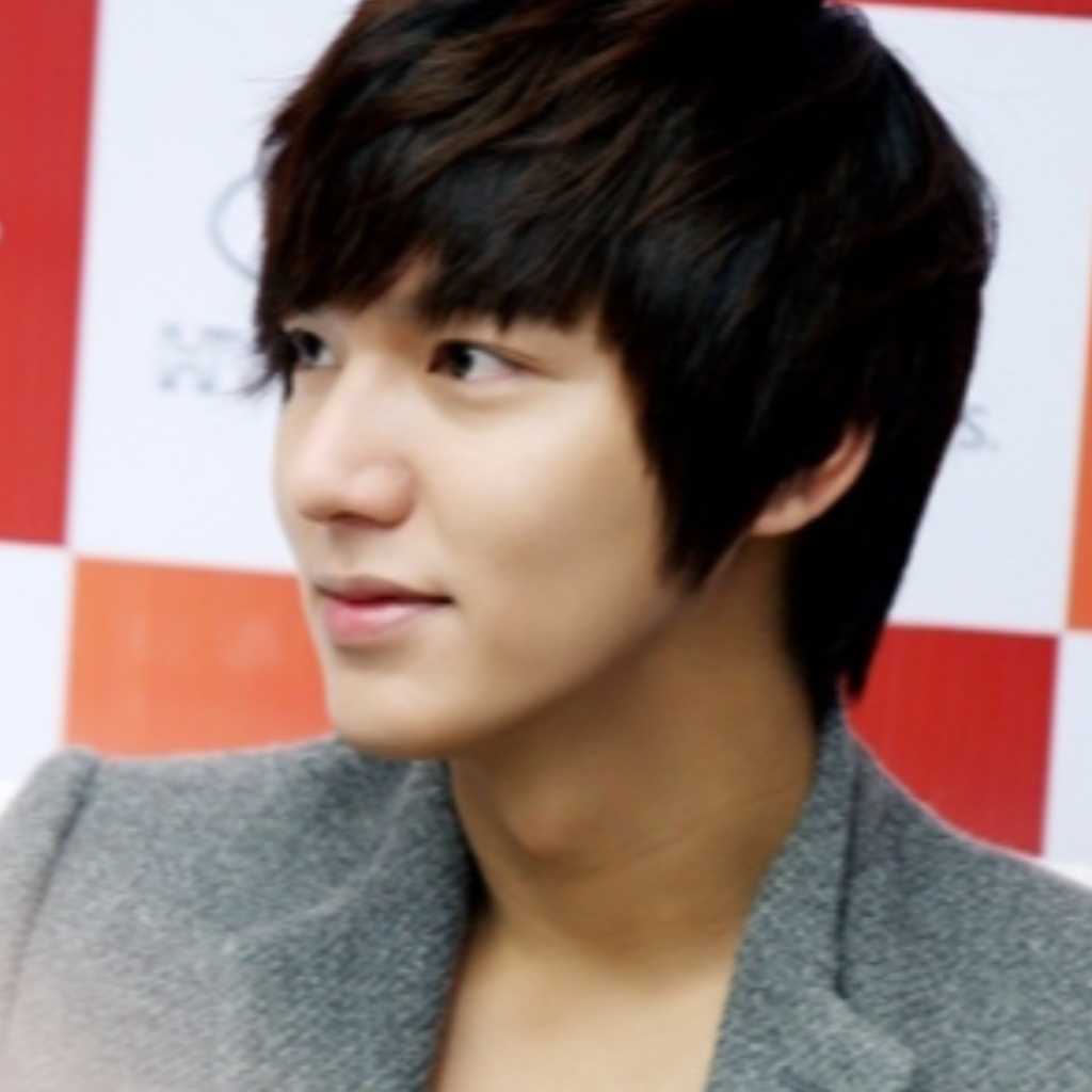 イ・ミンホ、中国「快楽大本営」新年特集で異例の90分スペシャル