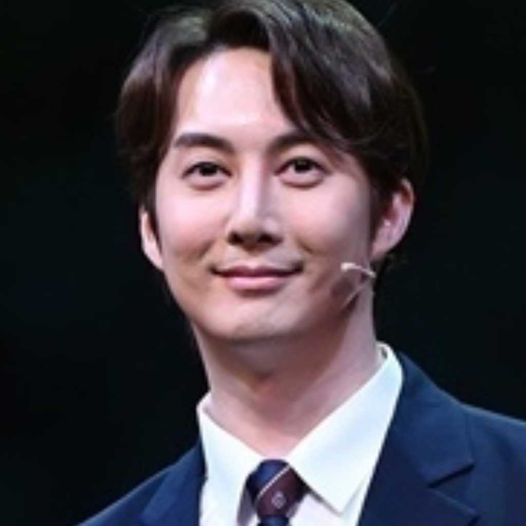 SS501末っ子キム・ヒョンジュン、愛犬との別れを報告「苦しくて痛い」