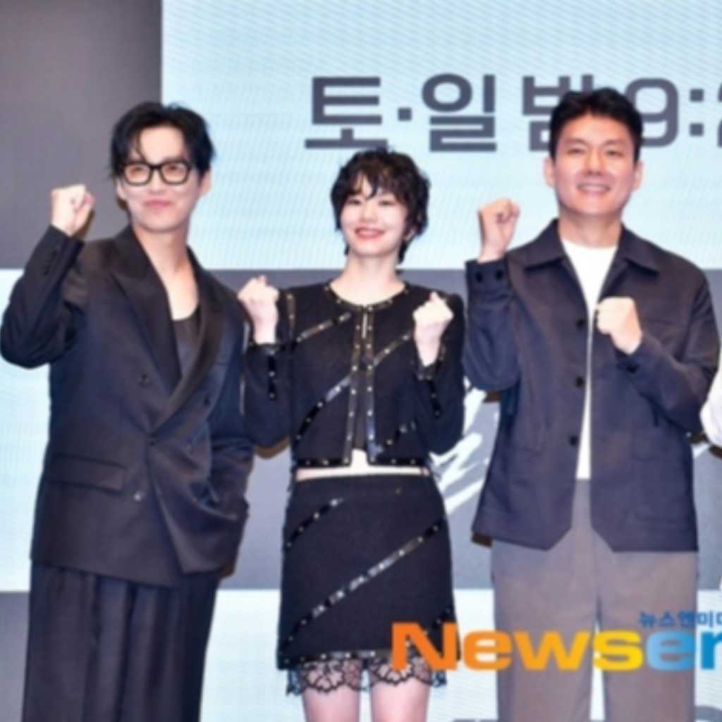 【PHOTO】ナムグン・ミン＆イ・ソルら、新ドラマ「夫婦の結末」制作発表会に出席