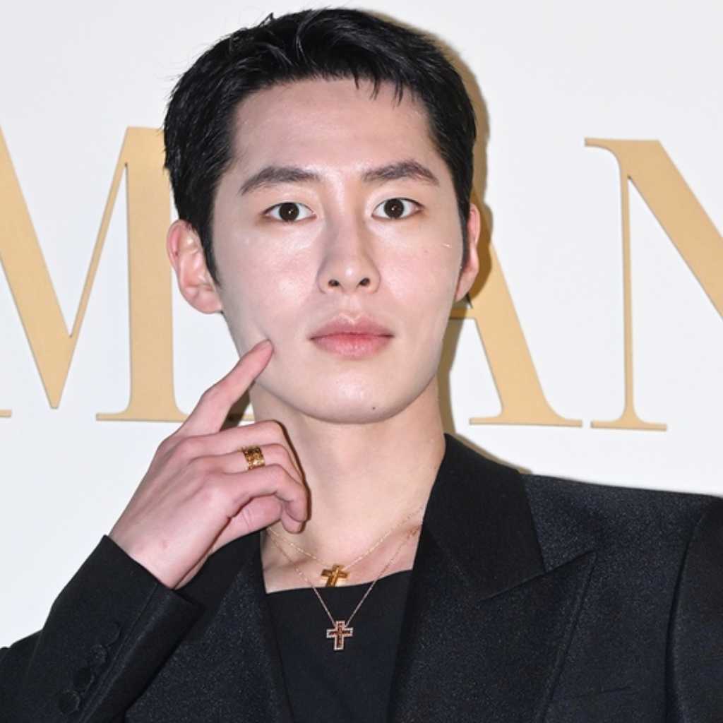 俳優イ・ジェウク、入隊中にサプライズ発表！デビュー後初の楽曲リリース決定