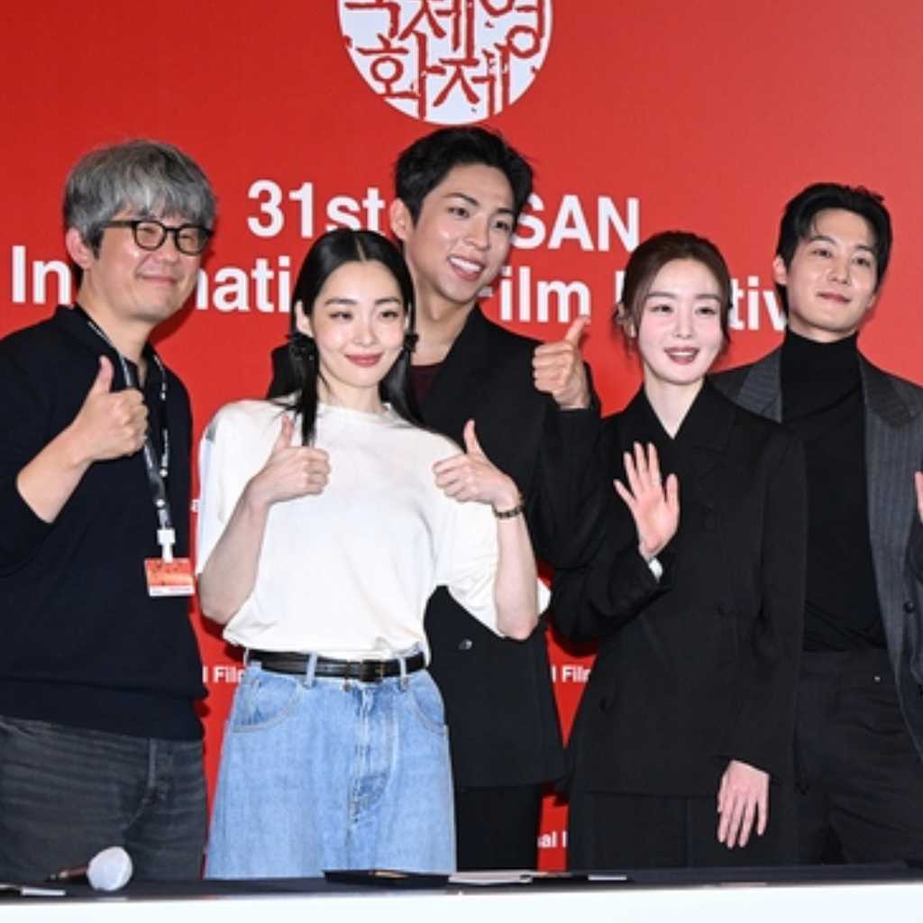 【PHOTO】キム・ミンハ&シム・ウンギョンら「第31回釜山国際映画祭」開幕作の記者会見に出席