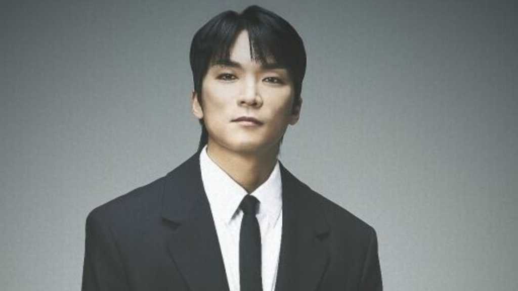 MONNI キム・シンウィ、バンドの再編を示唆？事務所・メンバーとの葛藤明かす「新たな音楽で戻ってくる」