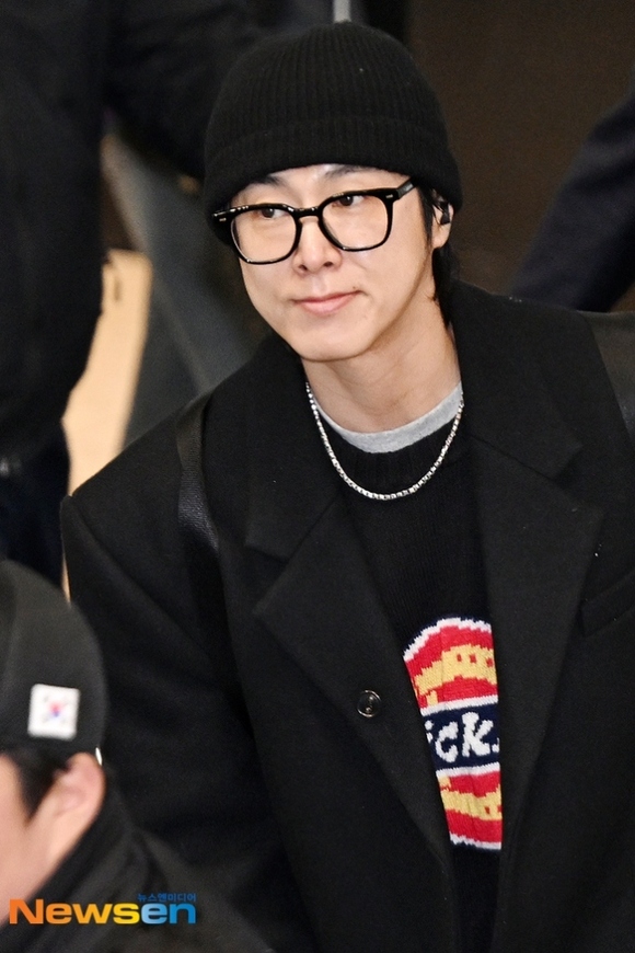 PHOTO】東方神起、日本ツアーの横浜公演のため出国 - Kstyle