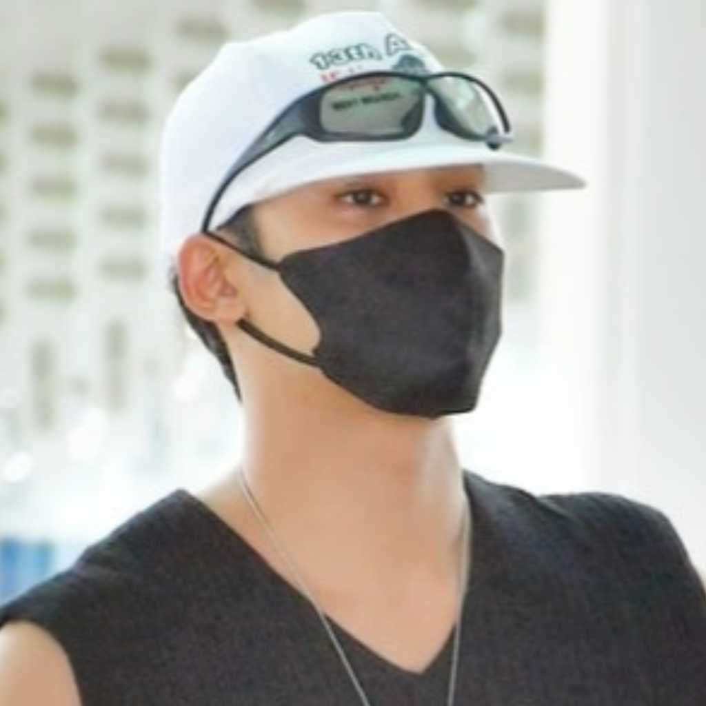 【PHOTO】SEVENTEEN ミンギュ、海外スケジュールのため出国