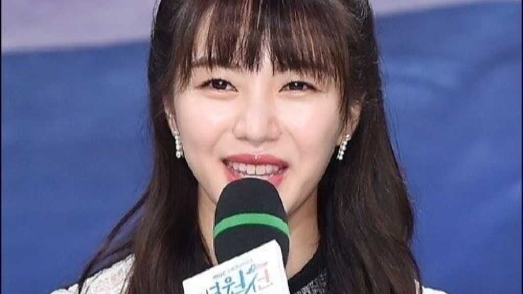 AOA出身ミナ、再び意味深な投稿も…数時間後にSNSで釈明「心配かけて申し訳ない」