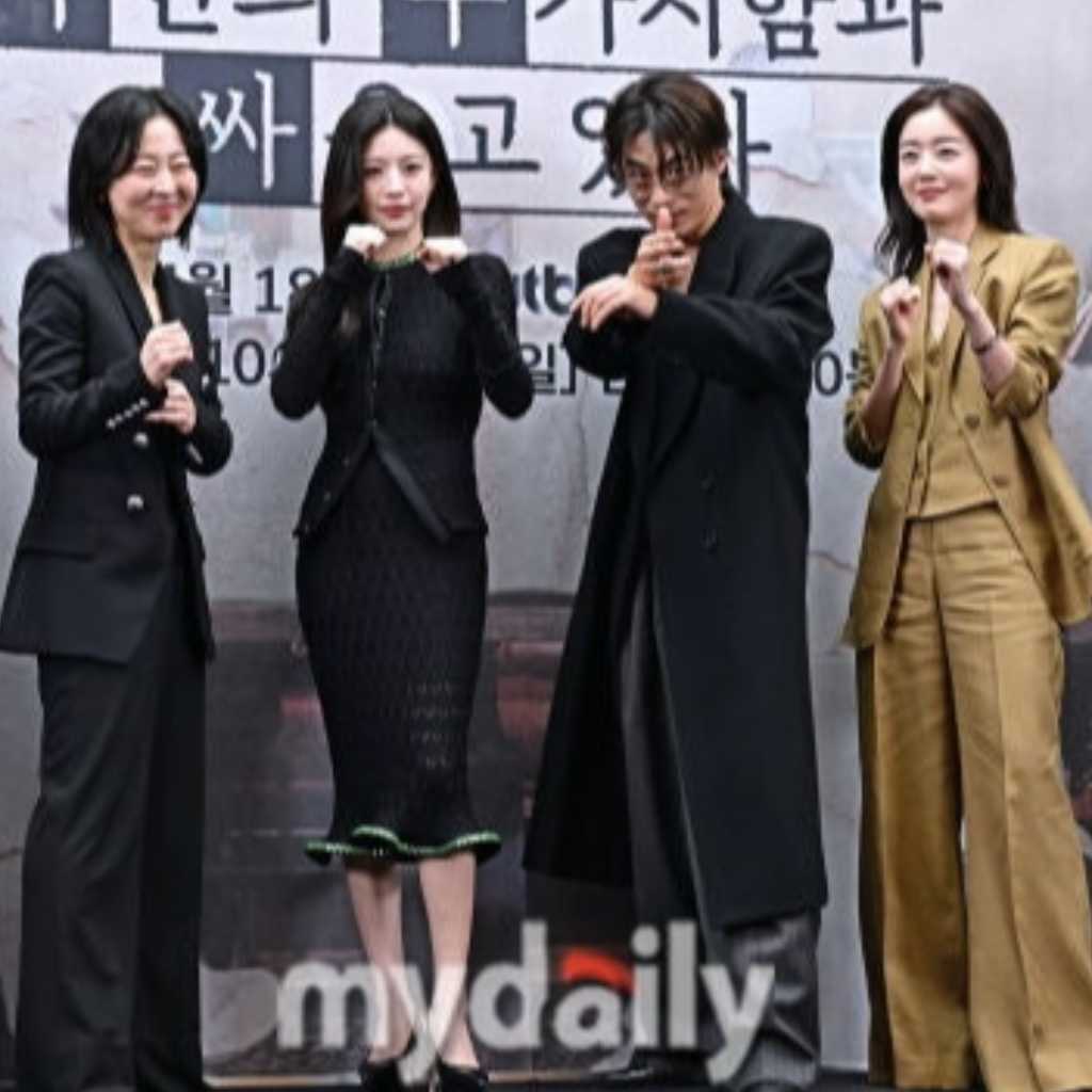 【PHOTO】ク・ギョファン＆コ・ユンジョンら、新ドラマ「誰だって無価値な自分と闘っている」制作発表会に出席