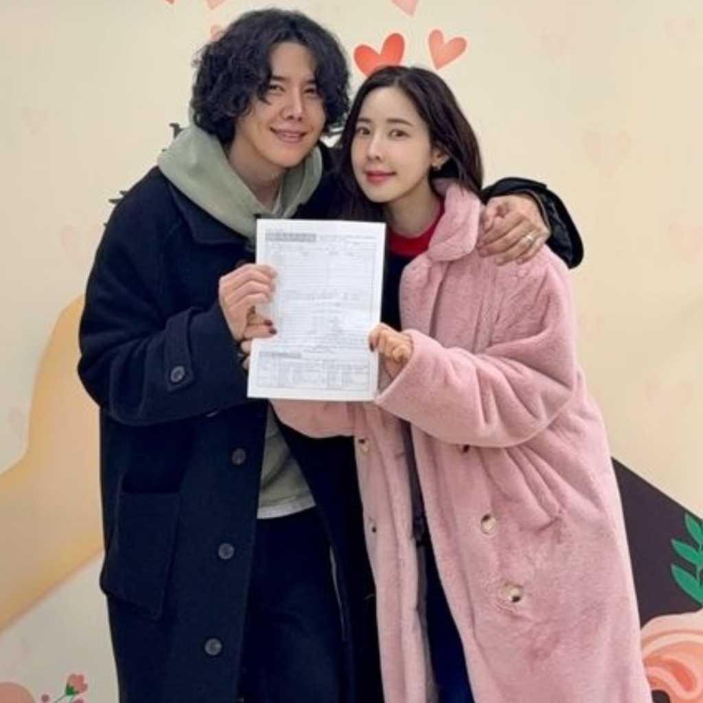 CLEO チェ・ウンジョン、挙式から6ヶ月後に婚姻届を提出「不思議な気持ち…応援してほしい」