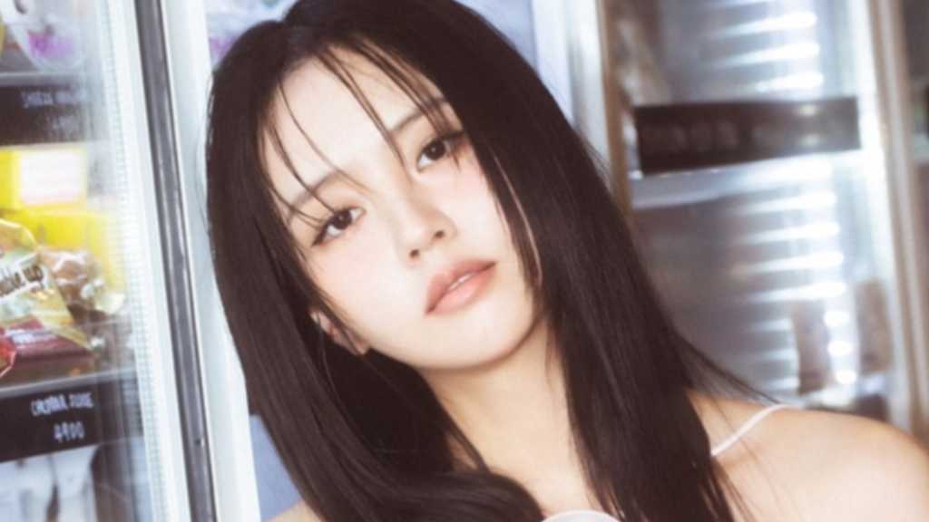 キム・ソヒョン、新しいプロフィール写真を公開…さらに美しくなったビジュアルに釘付け