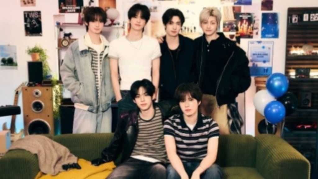 “デビュー2周年”TWS、Sparklingフォトを大公開!より成長した姿に注目