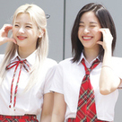 【PHOTO】ITZY「知ってるお兄さん」の収録に参加…ラブリーな魅力（動画あり）