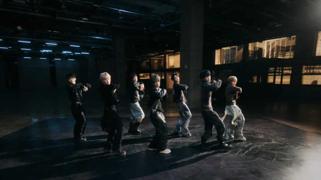 YOUNITE、タイトル曲「POSE!」MV公開…クセになるサウンド