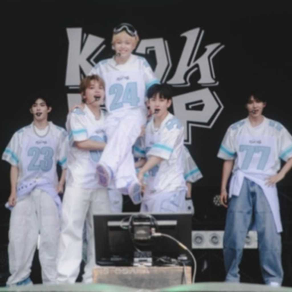 KickFlip、Vaundyのヒット曲カバーも！「SUMMER SONIC 2025」でフレッシュな魅力爆発