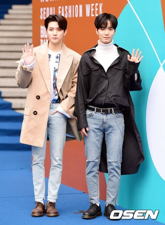 Photo Nu Est W レン Jr Afterschool カウン Kard ソウルファッションウィーク に出席 Kstyle