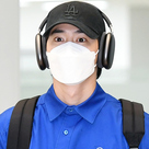 【PHOTO】EXO スホ、日本でのイベントを終えて帰国…爽やかなファッション