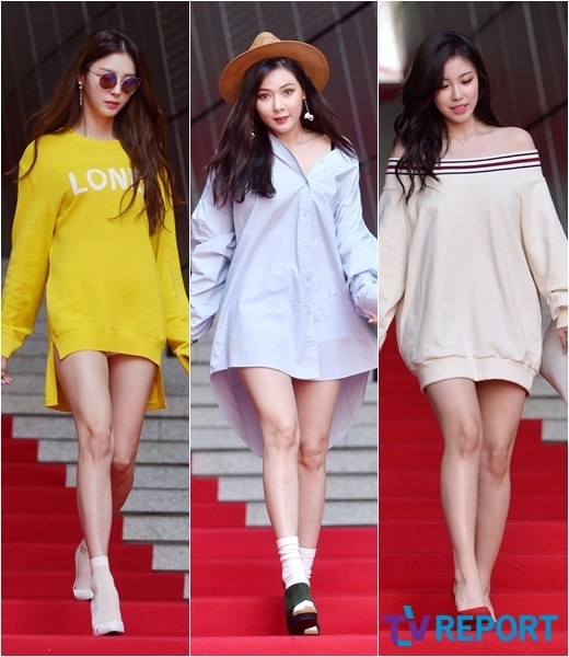はいてない 韓国アイドルたちがギリギリのファッションで登場 美脚を惜しみなく披露 Kstyle
