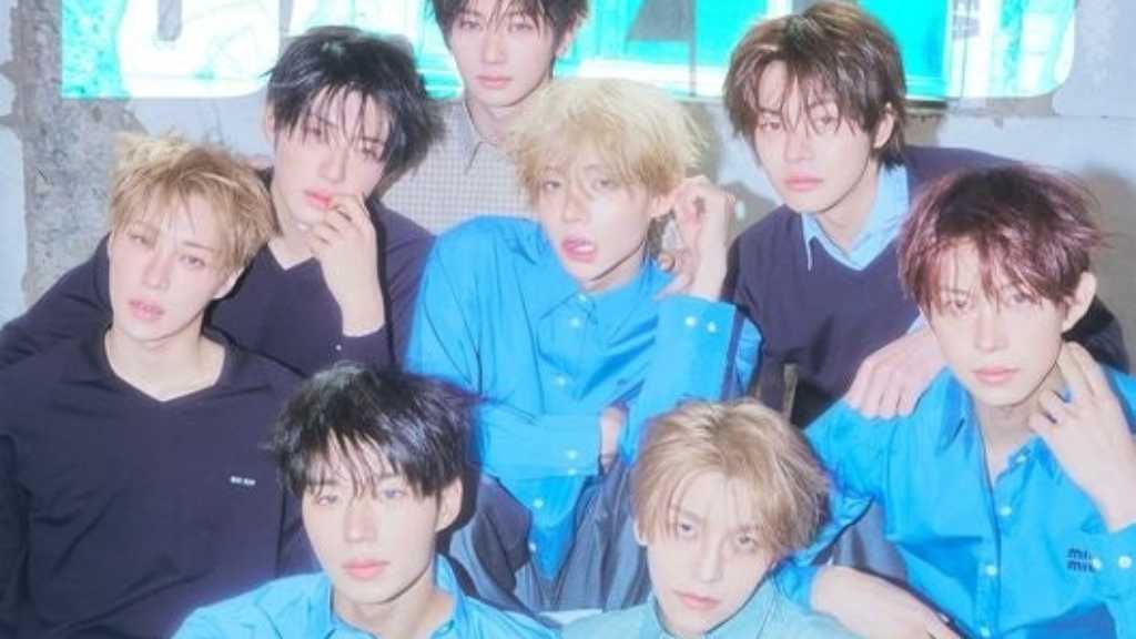 ALPHA DRIVE ONE、デビュー後初！ファッション誌「DAZED」表紙に登場…新人らしからぬオーラを披露