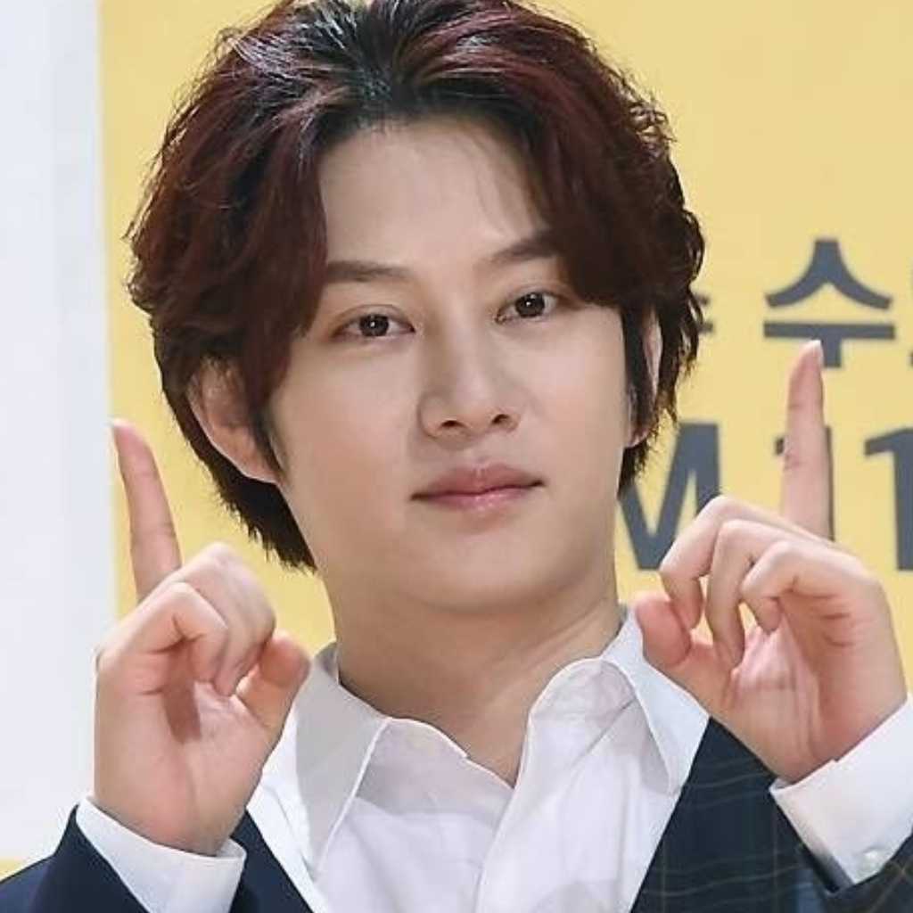 SUPER JUNIOR ヒチョル、デビュー20周年を記念して約1000万円を寄付