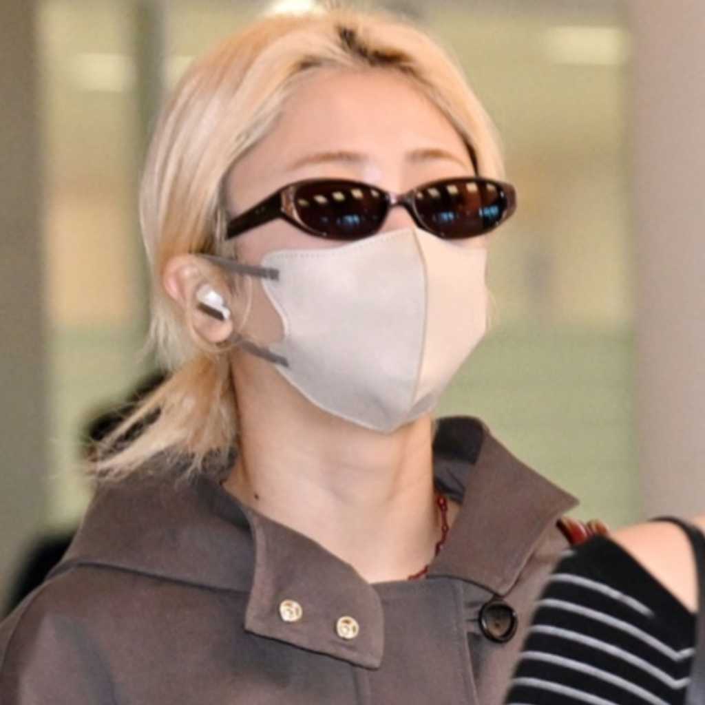 【PHOTO】LE SSERAFIM、日本ツアーを終えて韓国に到着（動画あり）