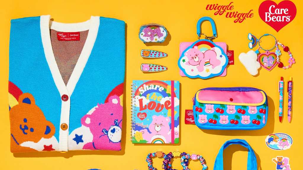 ケアベア、韓国雑貨ブランド「wiggle wiggle」と初コラボ！PLAZA限定のカラフルなアイテムに注目