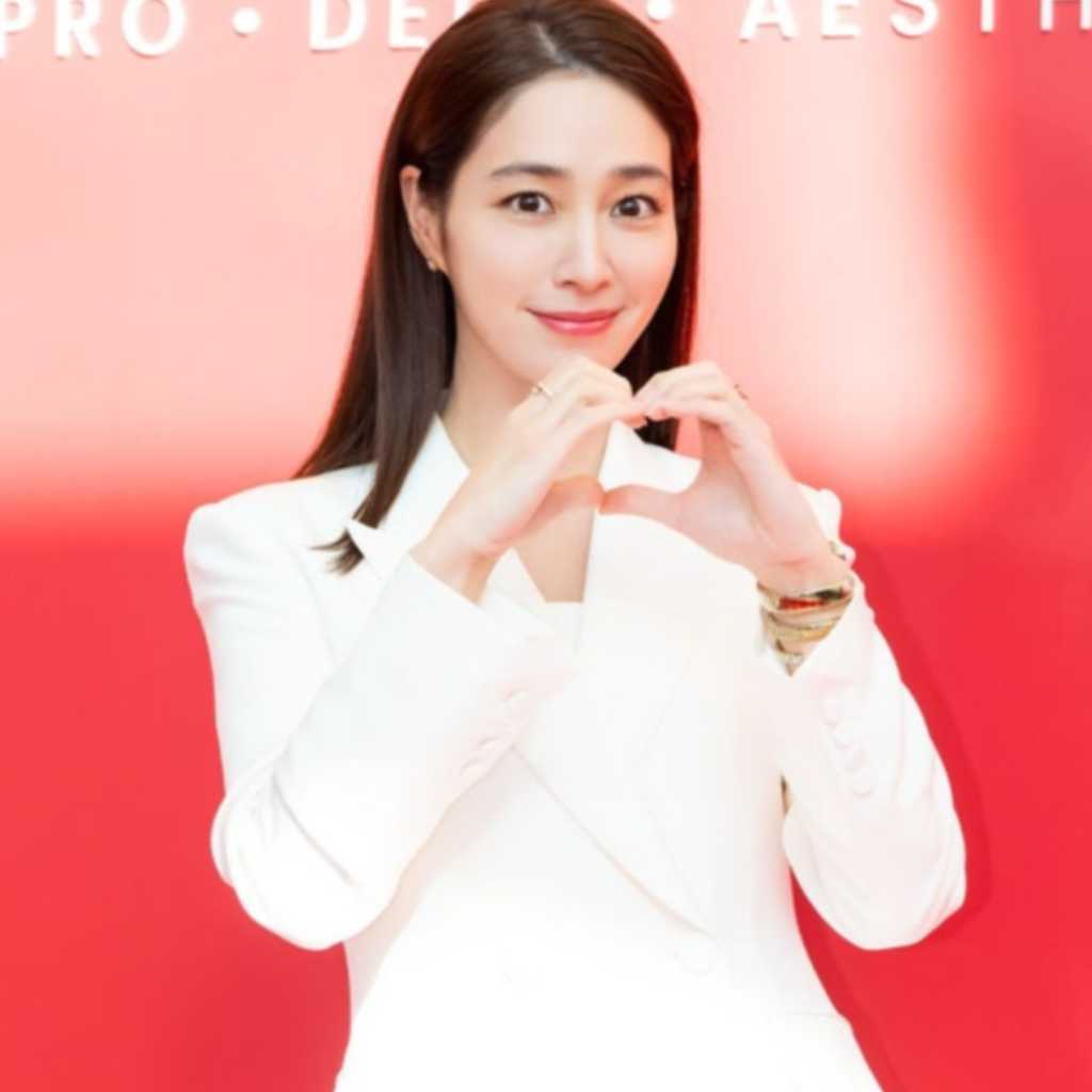 【PHOTO】イ・ミンジョン＆イ・ヒョニ、コスメブランド「AHC」新商品ローンチイベントに出席