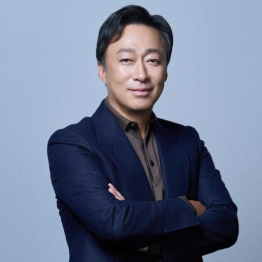映画「仕方ない」イ・ソンミン“俳優ができなくなったら何をすべきかと考えることがある”