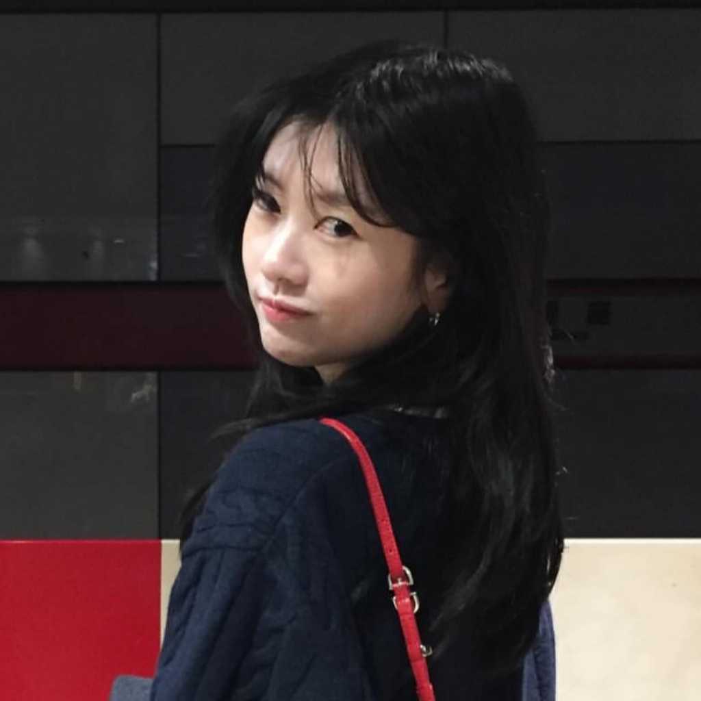 チョン・ソミン、日本旅行の写真を公開！カフェからショッピングまで…楽しむ姿が話題