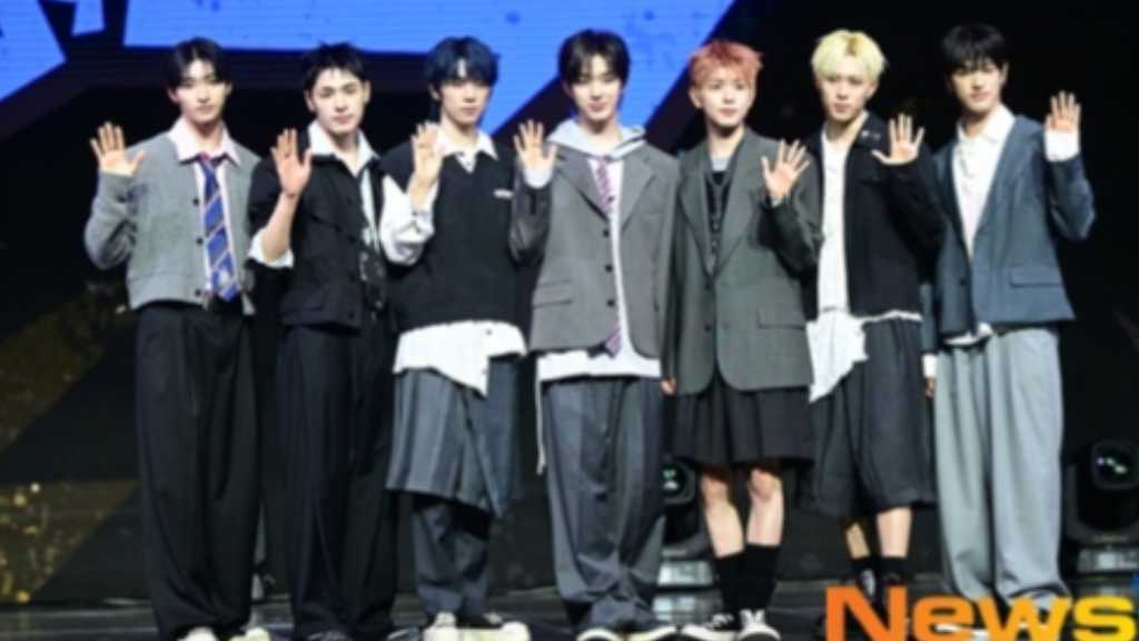 NEXZ、韓国語で作詞も！楽曲制作のビハインド公開「辞書を引きながら一生懸命にやった」