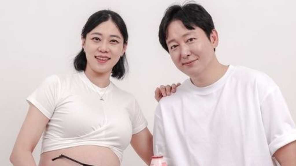 俳優イ・ドンジン、結婚9年目で双子のパパに！幸せいっぱいの写真も公開