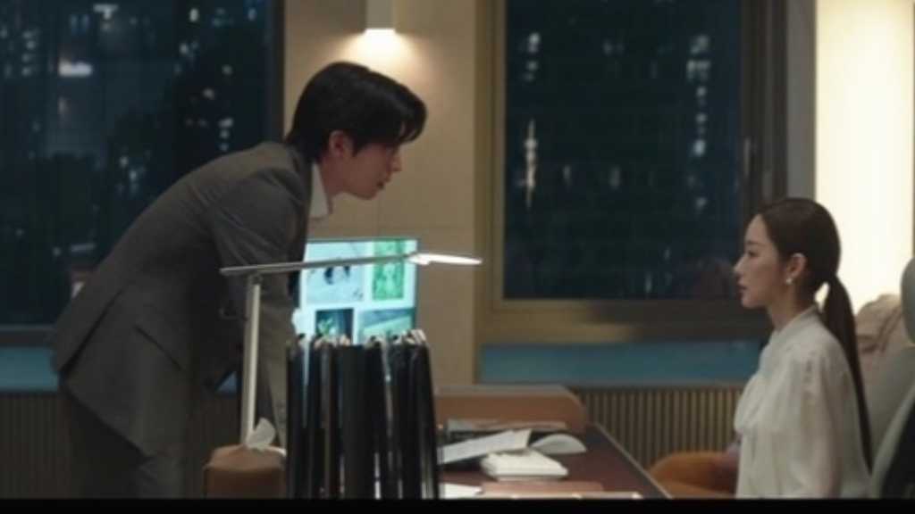 「セイレーンのキス」パク・ミニョン、ウィ・ハジュンに衝撃の告白【ネタバレあり】