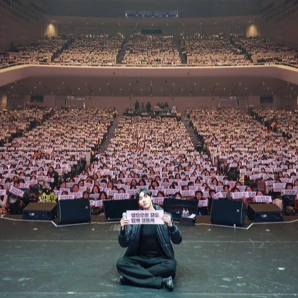 チュ・ヨンウ、デビュー後初のアジアファンミツアーが東京でフィナーレ!日本語で歌唱&ファン愛を語る