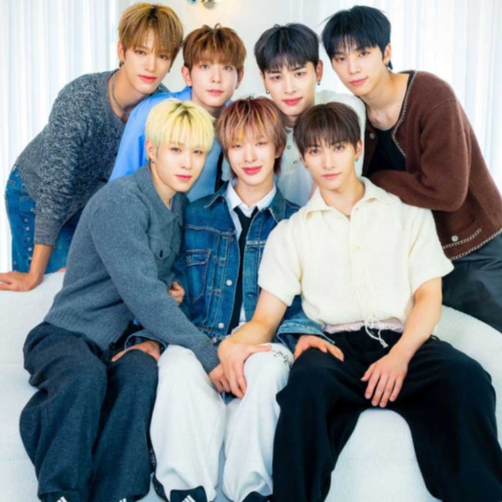 【PHOTO】NEXZ、インタビューで見せたカムバックへの自信