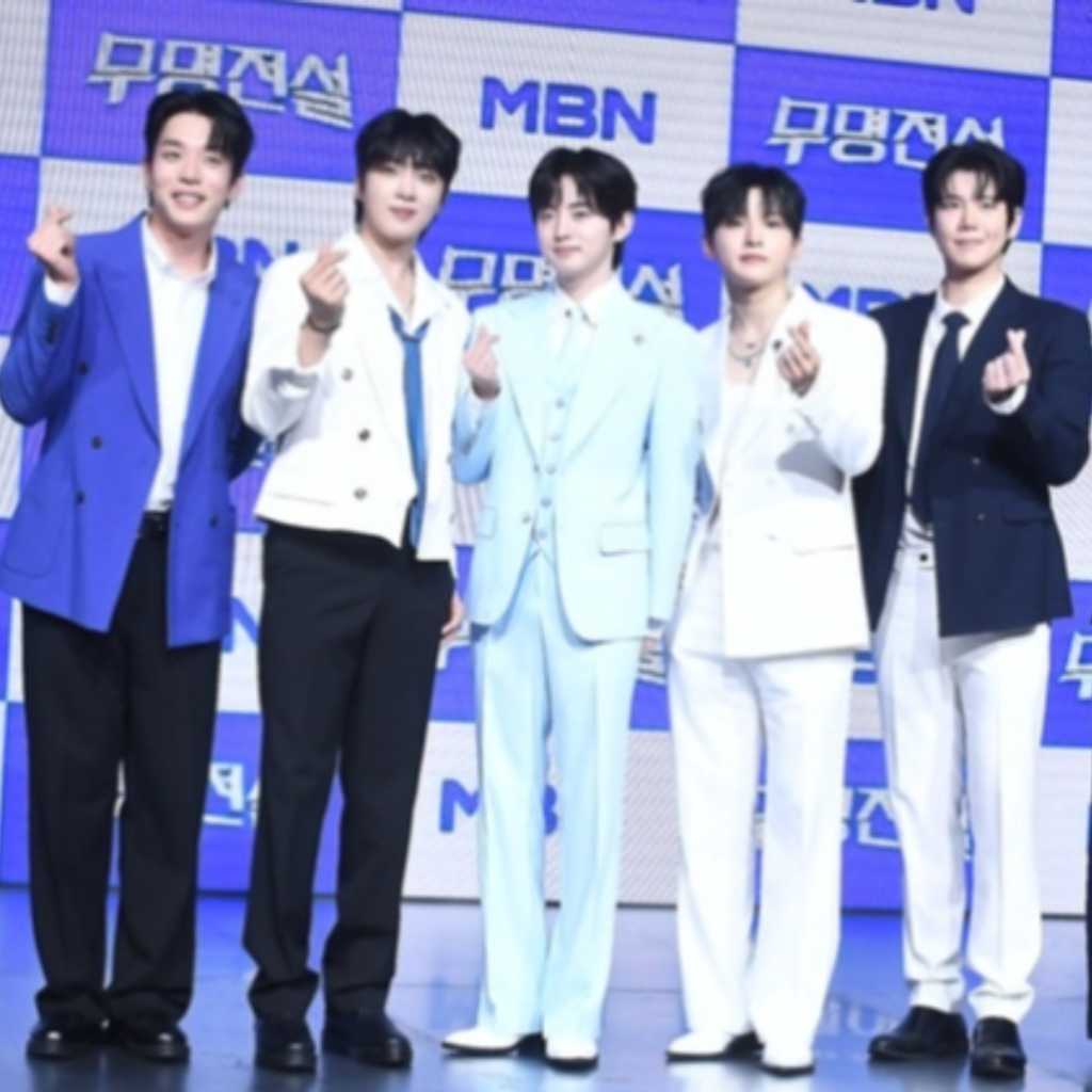【PHOTO】2AM チャンミン&ROMEO ユンソンら、サバイバル番組「無名伝説」TOP7の記者懇談会に出席