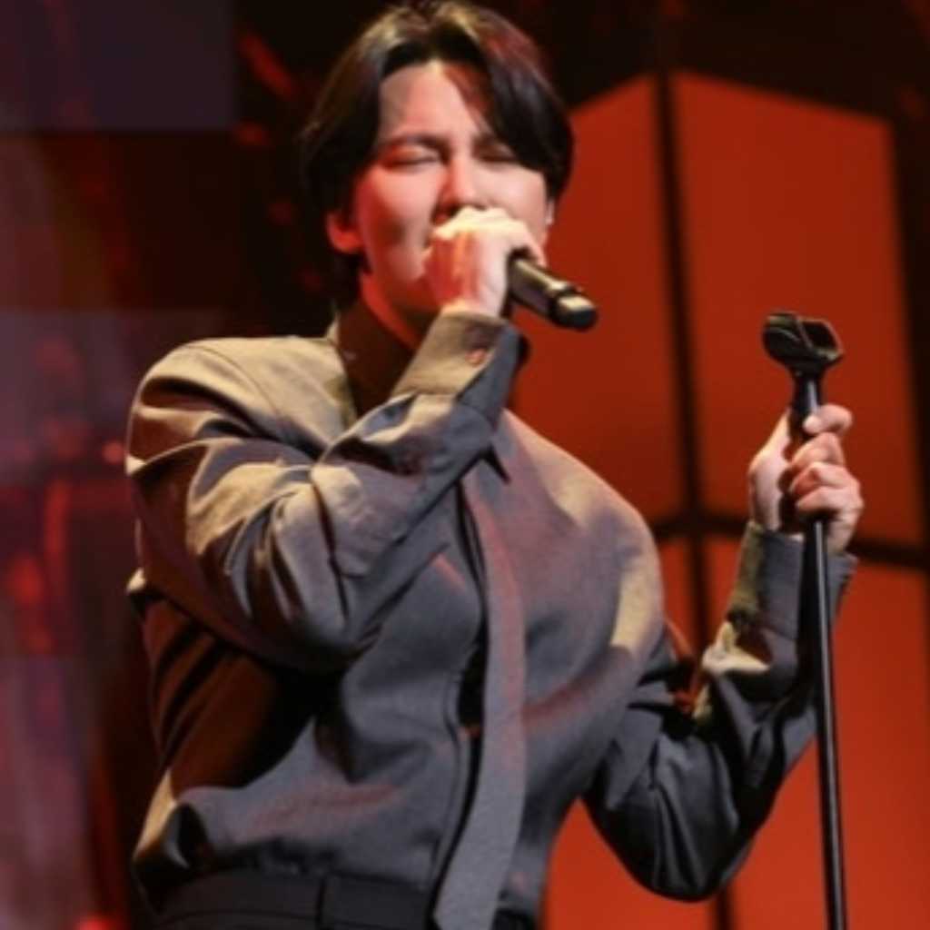 キム・ナムギル、東京・大阪で計540分！ファンミーティングで多彩な姿を披露…日本語曲の初歌唱も