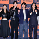 【PHOTO】Monika＆キム・ゴヌ＆ユン・ドヒョンら、アーカイブコンサート「地球上ブラックボックス」の制作発表会に出席