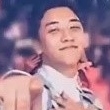 BIGBANGのV.Iのクラブで「超高級1000万セット」を初注文…話題の人物“ヘミネム”に関心集中