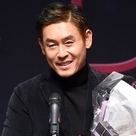 【PHOTO】ソル・ギョング「今年の映画賞」授賞式に登場“大人のカリスマ性”